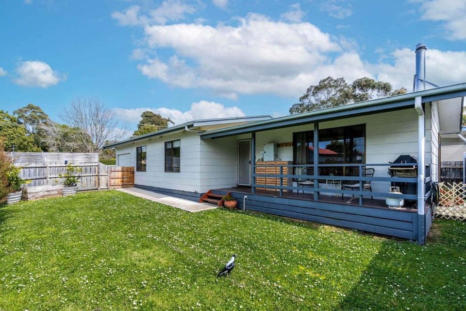 Property building, Patio, Garden