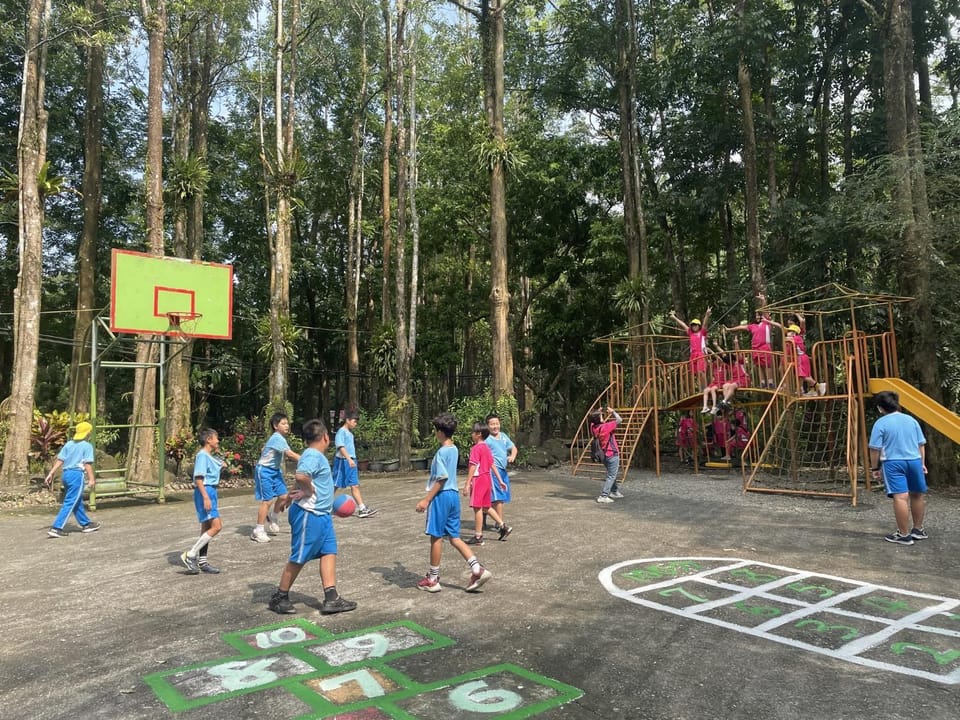 森霖旅宿 Nature lodge in Kaohsiung
