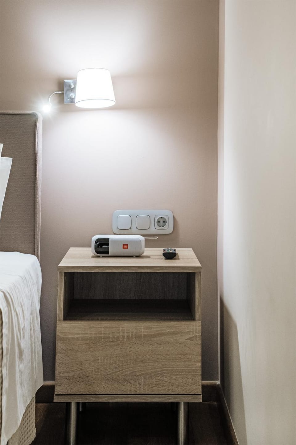 TV and multimedia, Bedroom