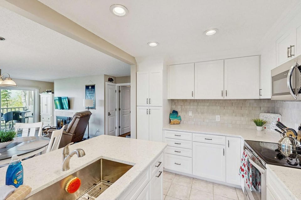 Ridge Top 21 22 House in Sleeping Bear Dunes