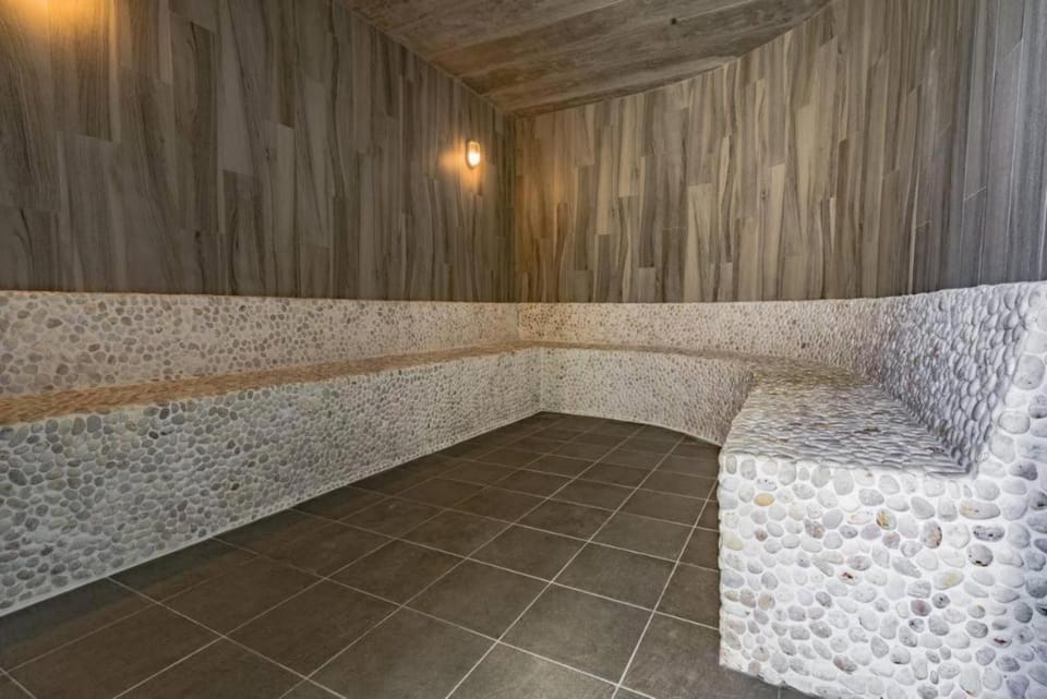Steam room