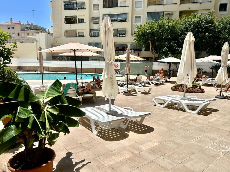sunbed