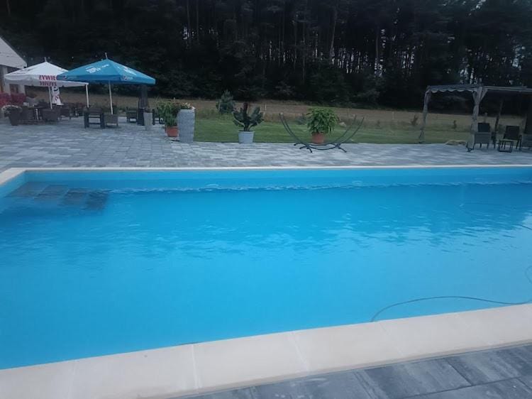 Pool view, Swimming pool, sunbed
