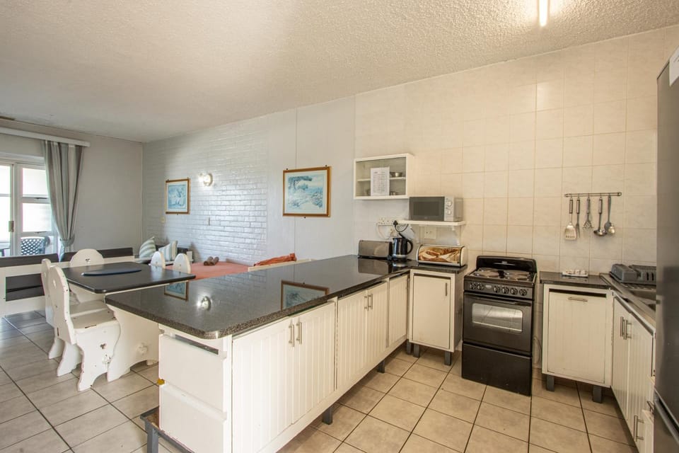 Kitchen or kitchenette, minibar, pet friendly, stove, toaster