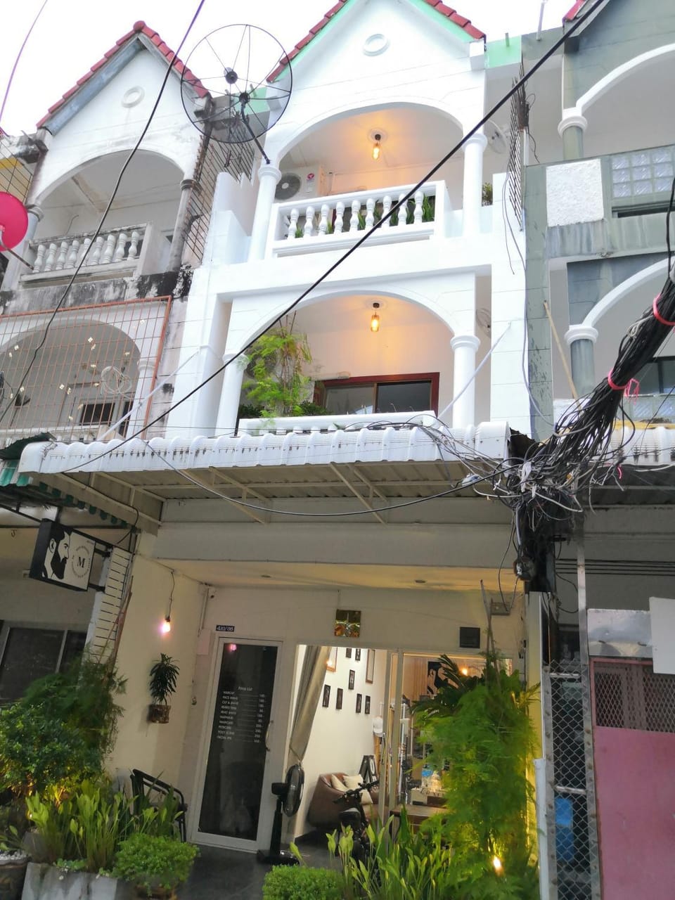 Max's Beach House Bed and Breakfast in Pattaya City