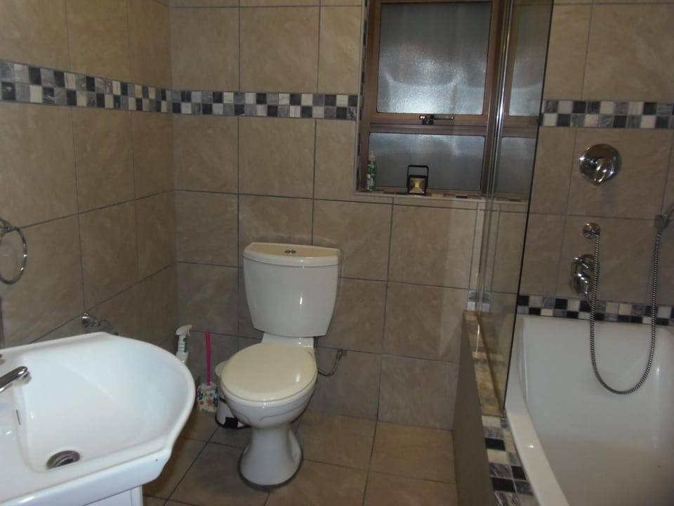 Toilet, Bathroom