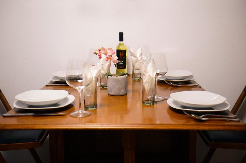 Dining area, Dinner