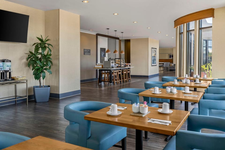 Restaurant/places to eat, Breakfast