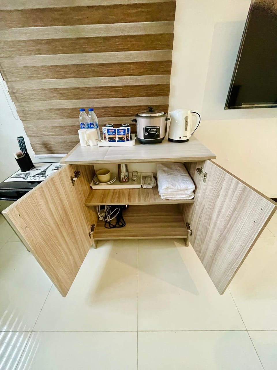 Venice Unit Tagaytay Netflix/Wifi/Parking Apartment in Tagaytay