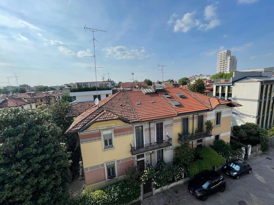 Neighbourhood, City view, City view, Quiet street view