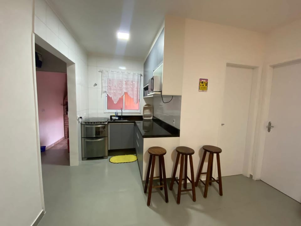 Kitchen or kitchenette, Dining area, Communal kitchen