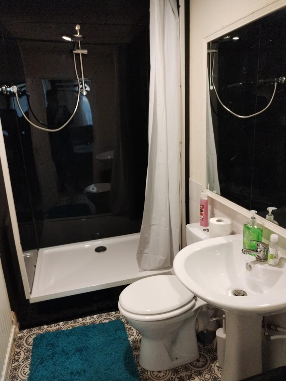 Studio Flat Next to Port and Cliffs Apartment in Dover