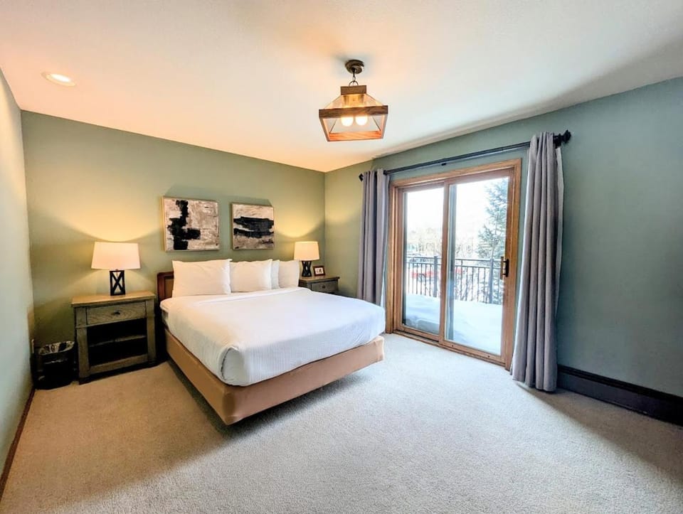 Enclave 43 by SummitCove Lodging in Colorado House in Keystone