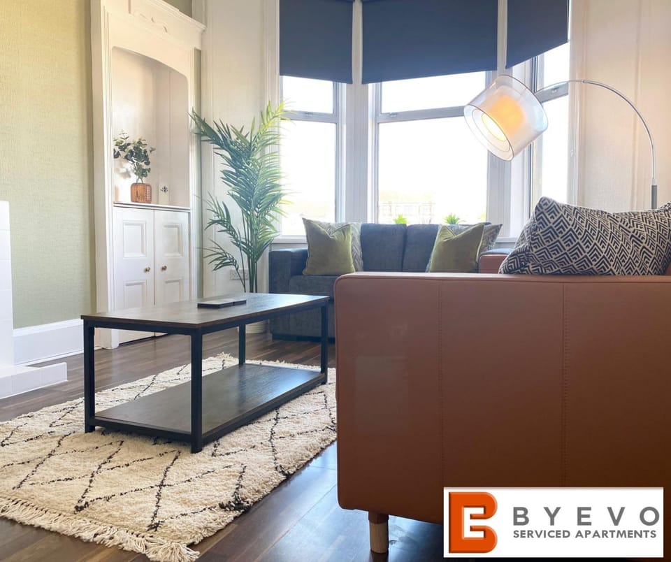 Living room, Seating area, Text overlay