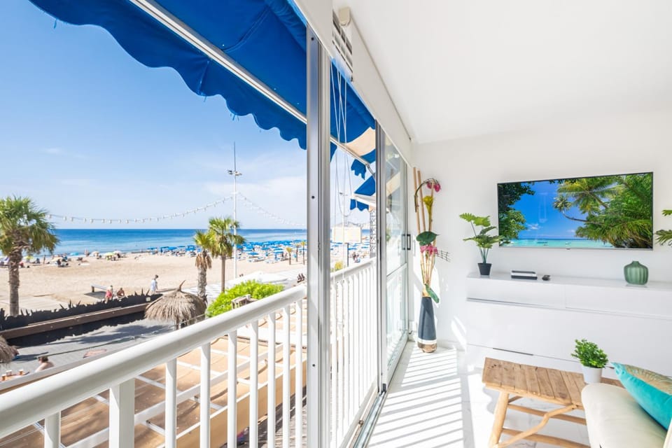 Off site, Living room, Beach, Sea view