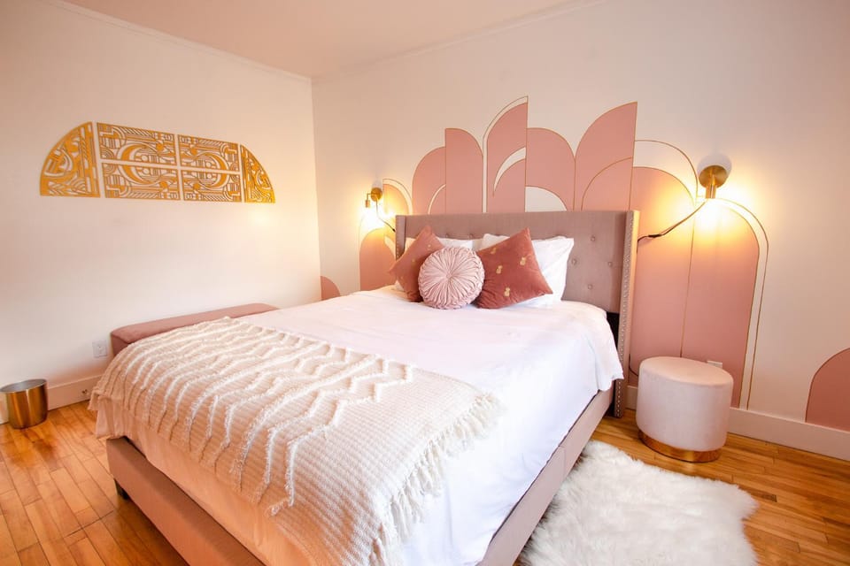 Bed, Bedroom