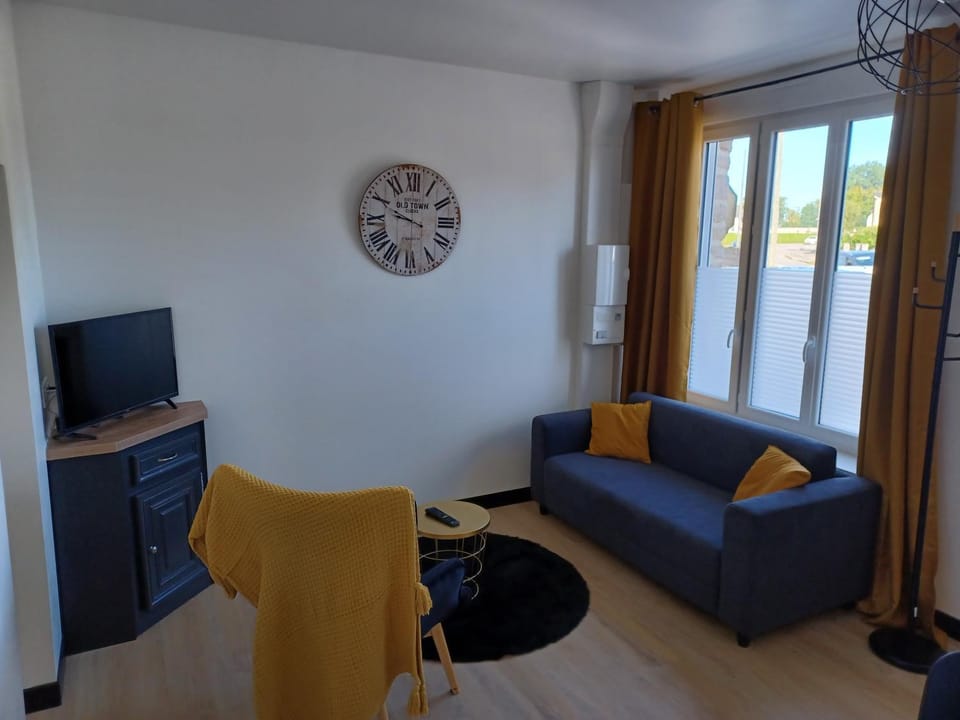 Nid douillet ernee Apartment in Pays de la Loire
