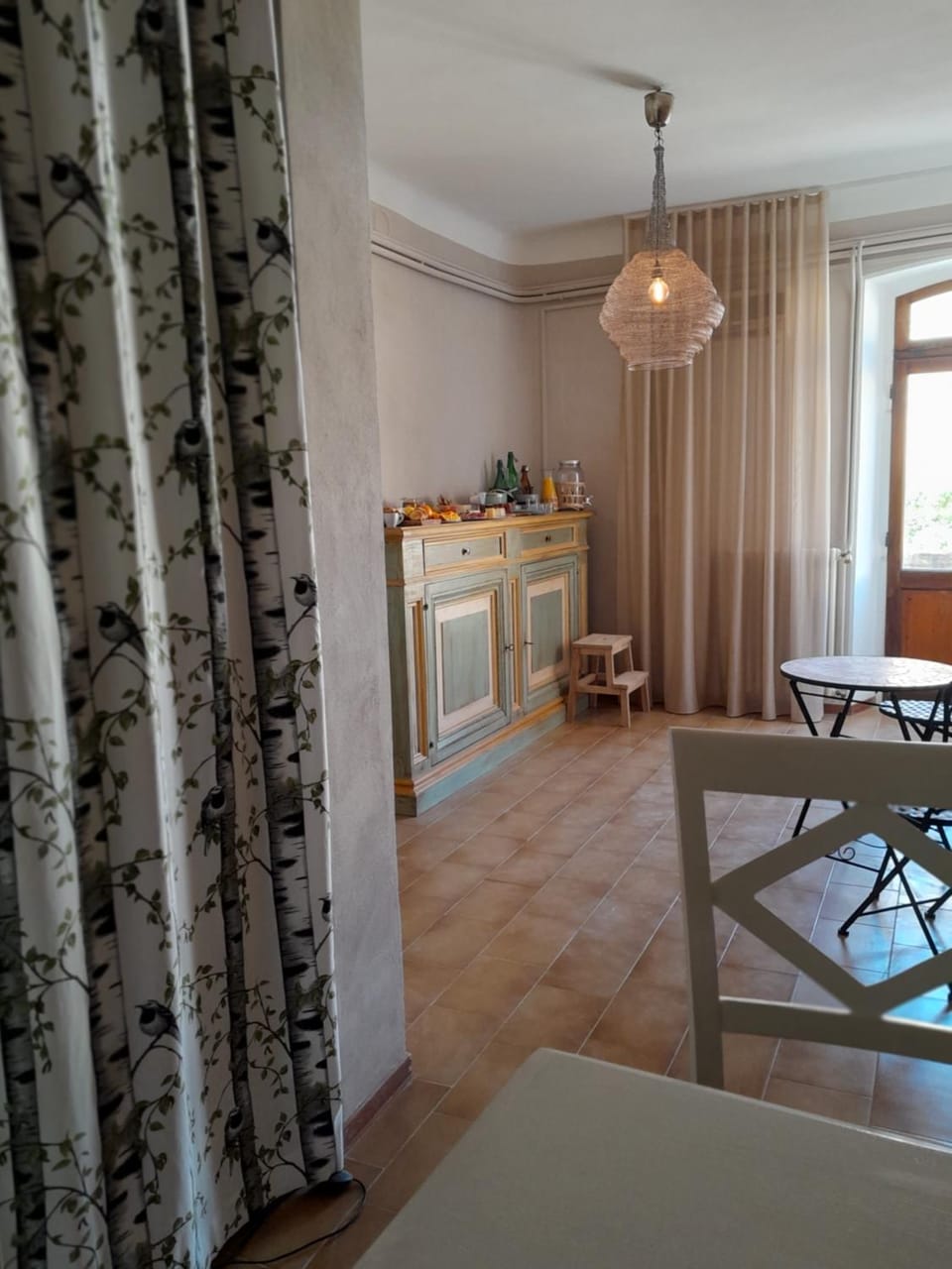 Seating area, Dining area, Breakfast, Buffet breakfast