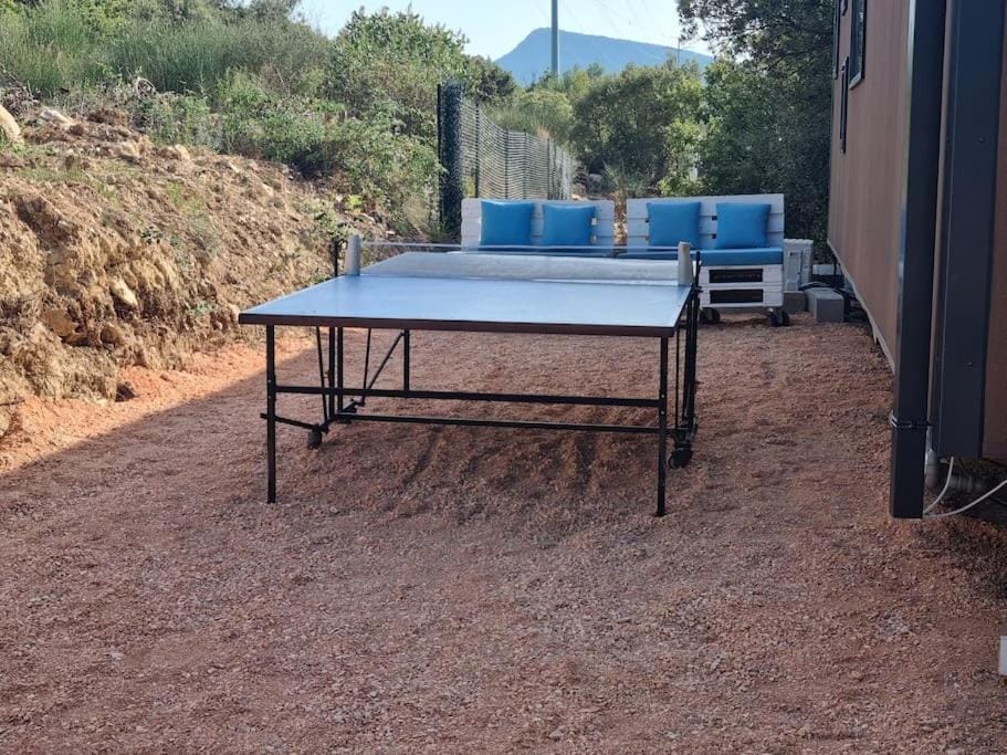 Charmant et Spacieux Mobil Home Chalet in French Riviera
