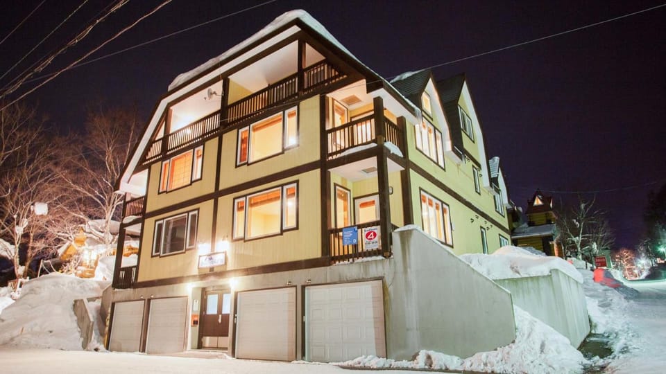 Property building, Winter