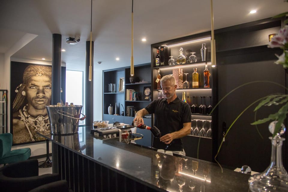 Lounge or bar