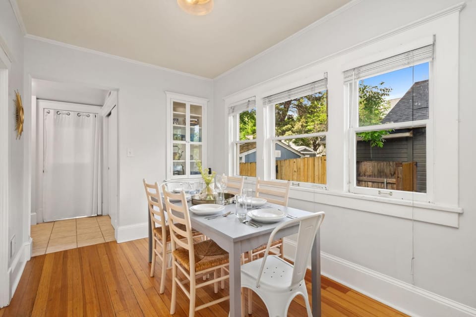 Downtown Abode with Hot Tub - Walk to CSU & Old Town House in Fort Collins