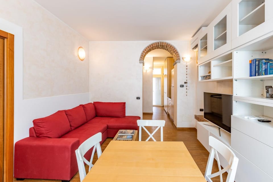 Easylife - Milano - Gregorio 11 P2 - Porta Venezia Apartment in Milan