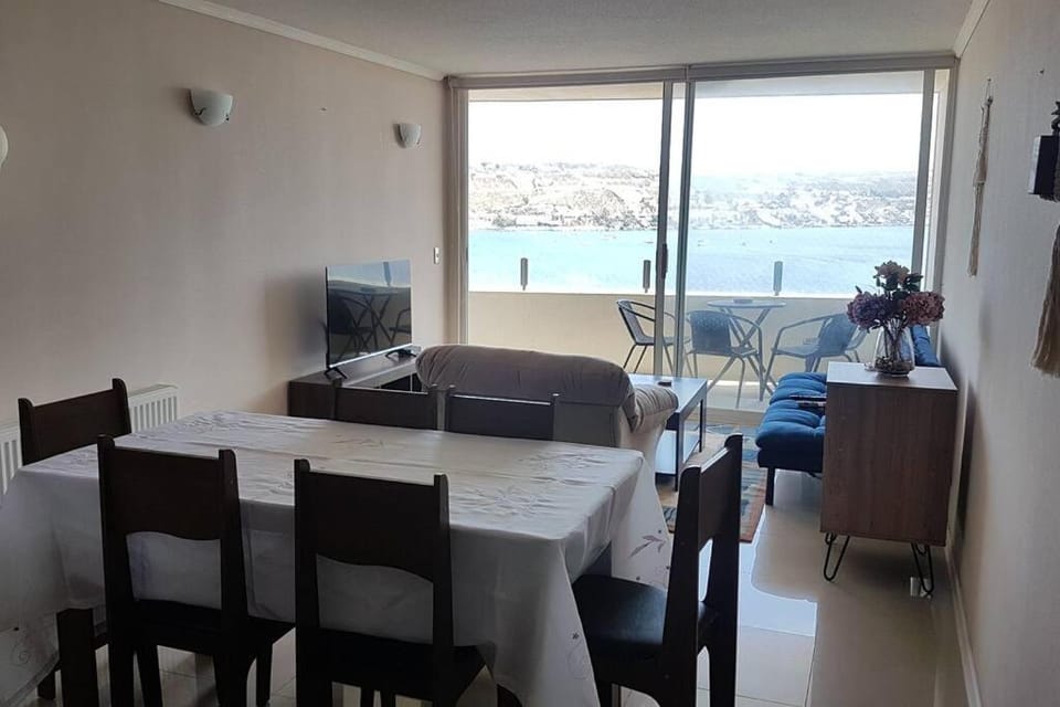 TV and multimedia, Living room, Seating area, Dining area, Evening entertainment, Sea view