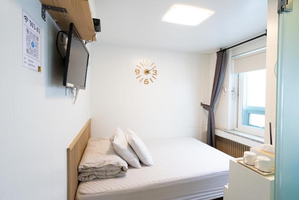 K Stay Guesthouse Myeongdong first Bed and Breakfast in Seoul