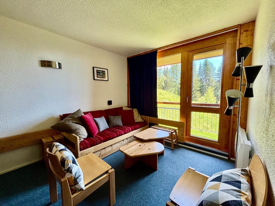Appartement proche des pistes avec balcon et wifi - FR-1-346-326 Apartment in Landry