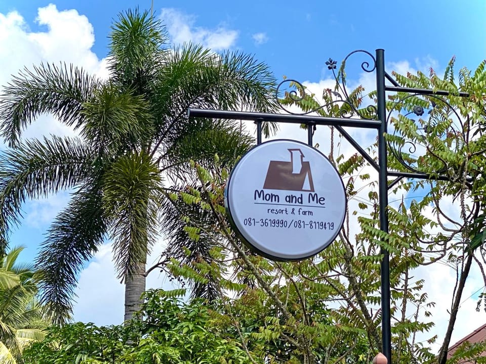 Property logo or sign