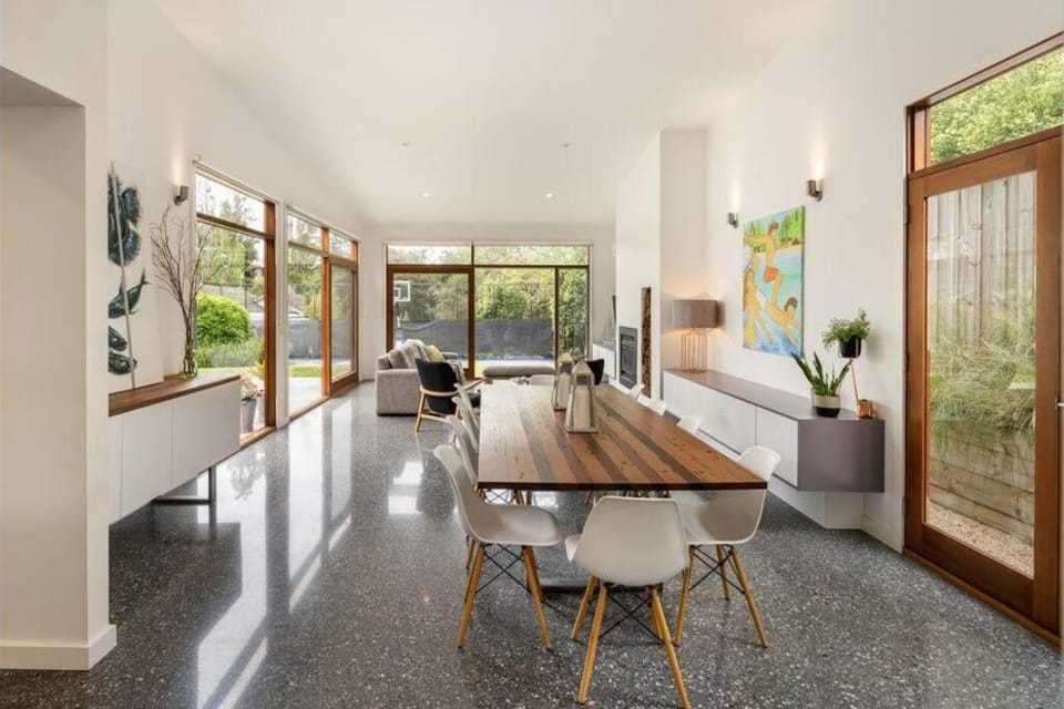 Sorrento Sea Escape - perfect family beach house with linen. House in Melbourne Road