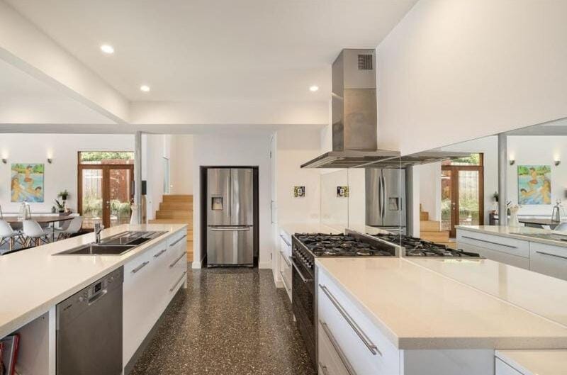 Sorrento Sea Escape - perfect family beach house with linen. House in Melbourne Road