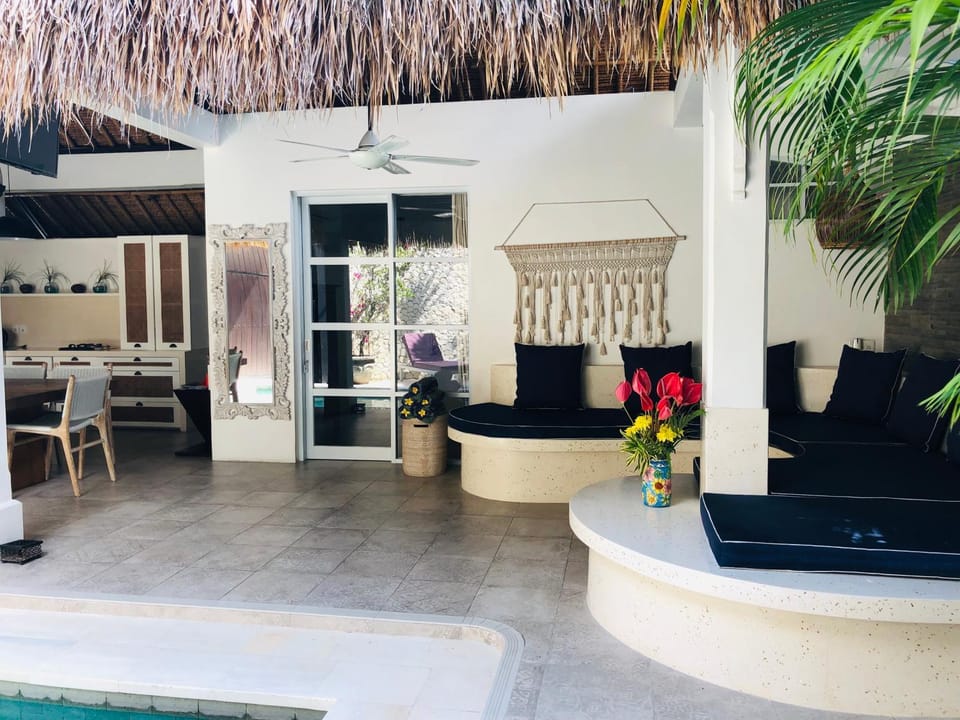 Patio, Seating area