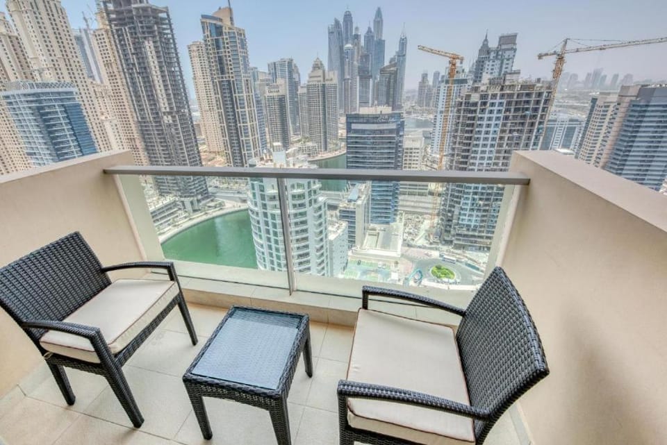 Balcony/Terrace, City view