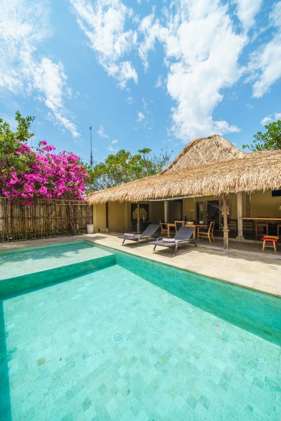 Day, Pool view, Swimming pool, Swimming pool, sunbed
