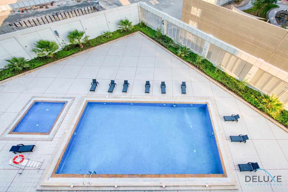 Pool view, Swimming pool
