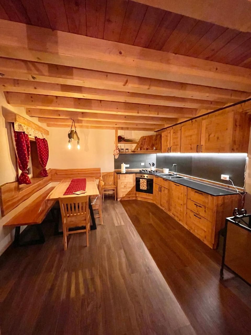 Baita Alpenrose Chalet in Friuli-Venezia Giulia