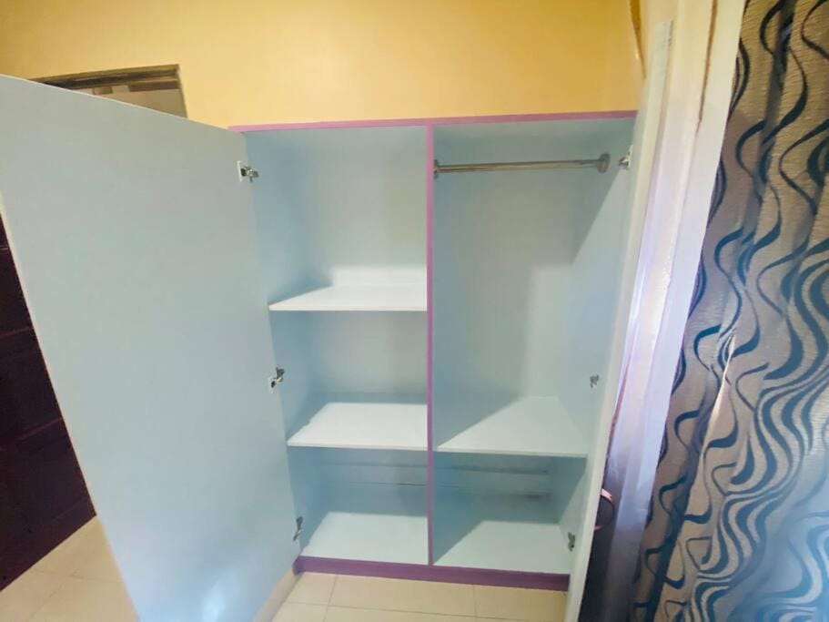 B1 - Spacious 3BR House with Netflix, Fiber Wifi, Parking, Balcony Apartment in Cagayan de Oro