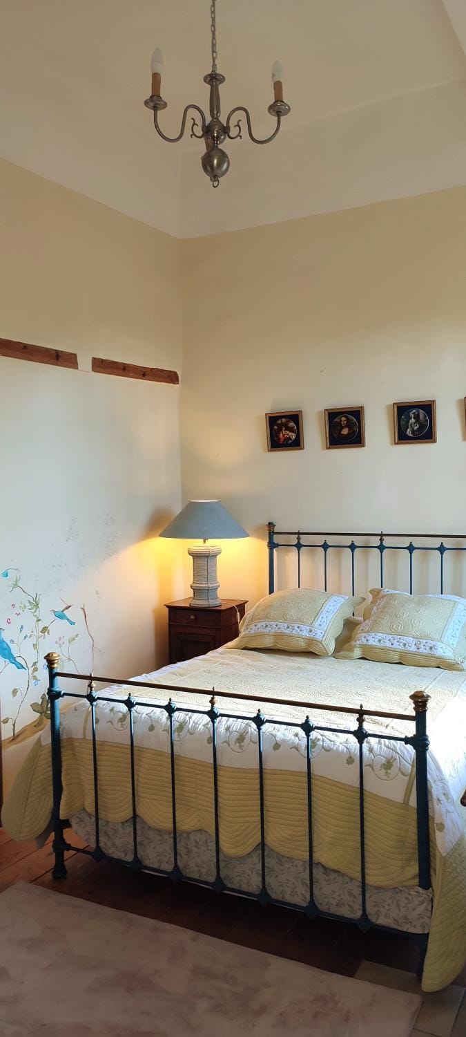 Cornemuse Cottage Une maison entière de 100 m2 avec cuisine, séjour et jardin au centre d'Issigeac House in Nouvelle-Aquitaine