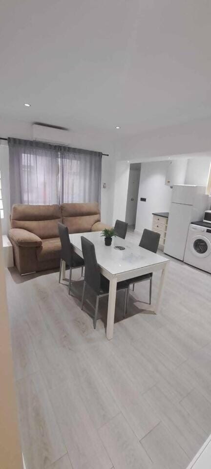 Acc Vergara Parking cercano Apartment in Jaén