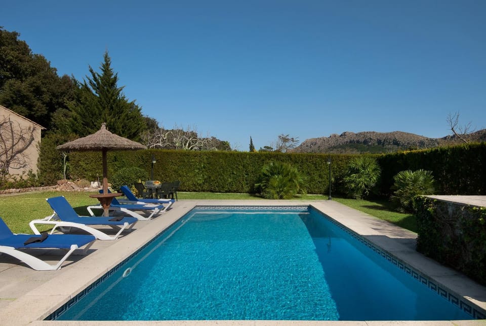 Swimming pool, Swimming pool