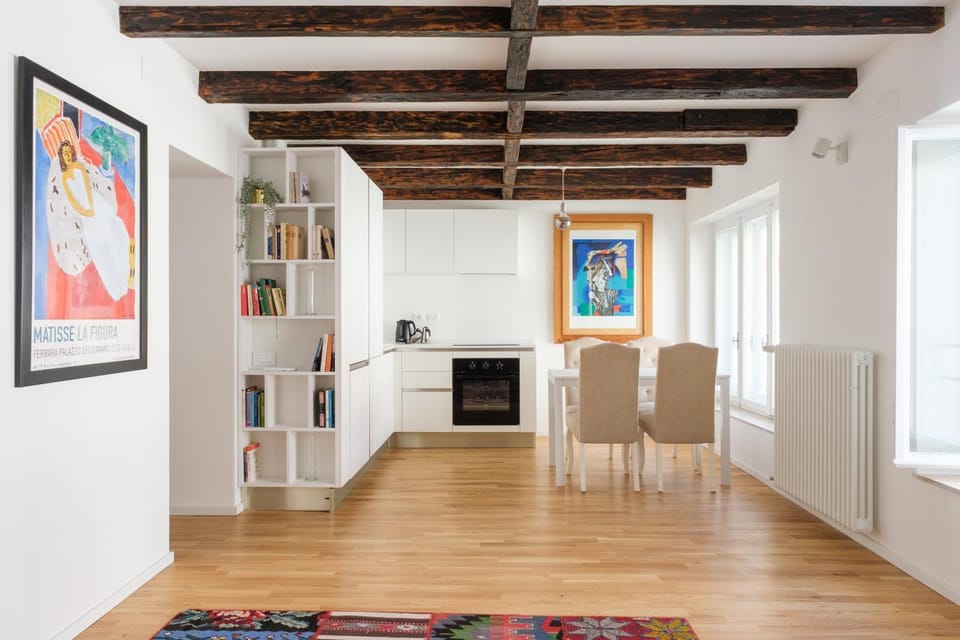 Library, Kitchen or kitchenette, Living room