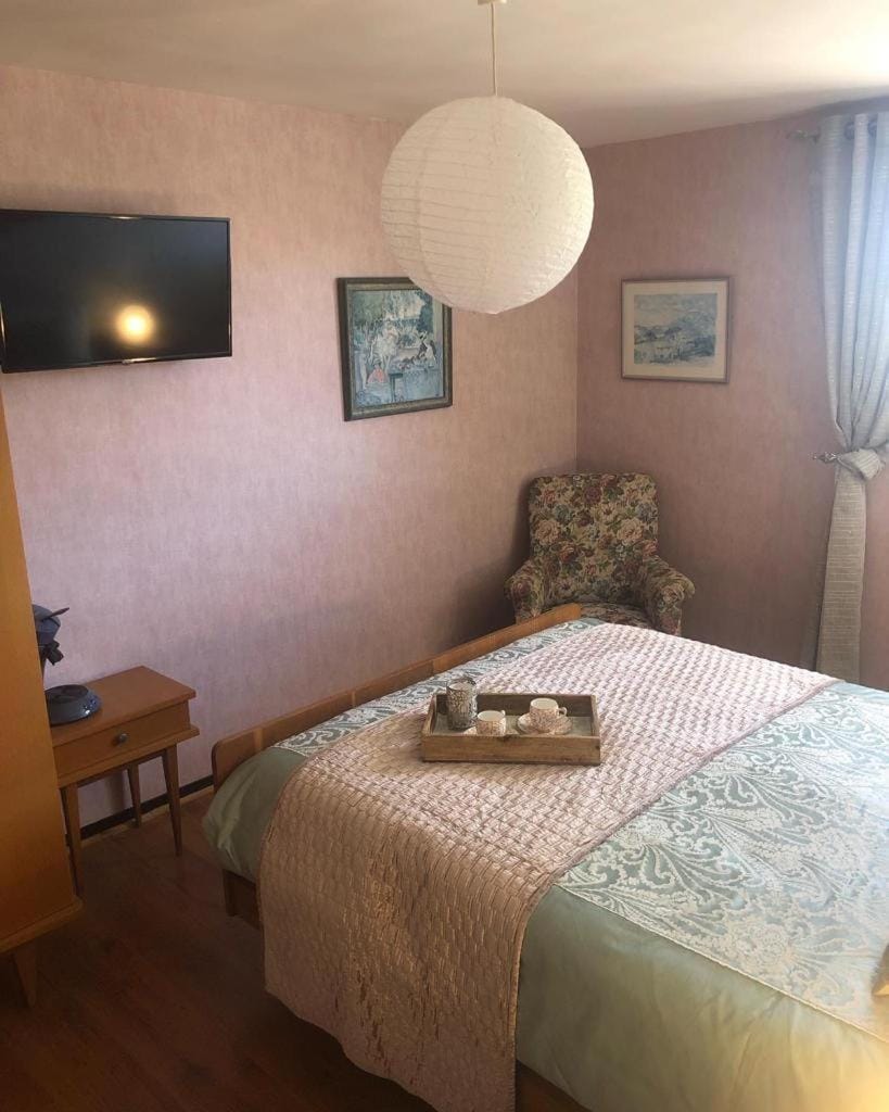 Biroc BnB Pyrenees Bed and Breakfast in Occitanie