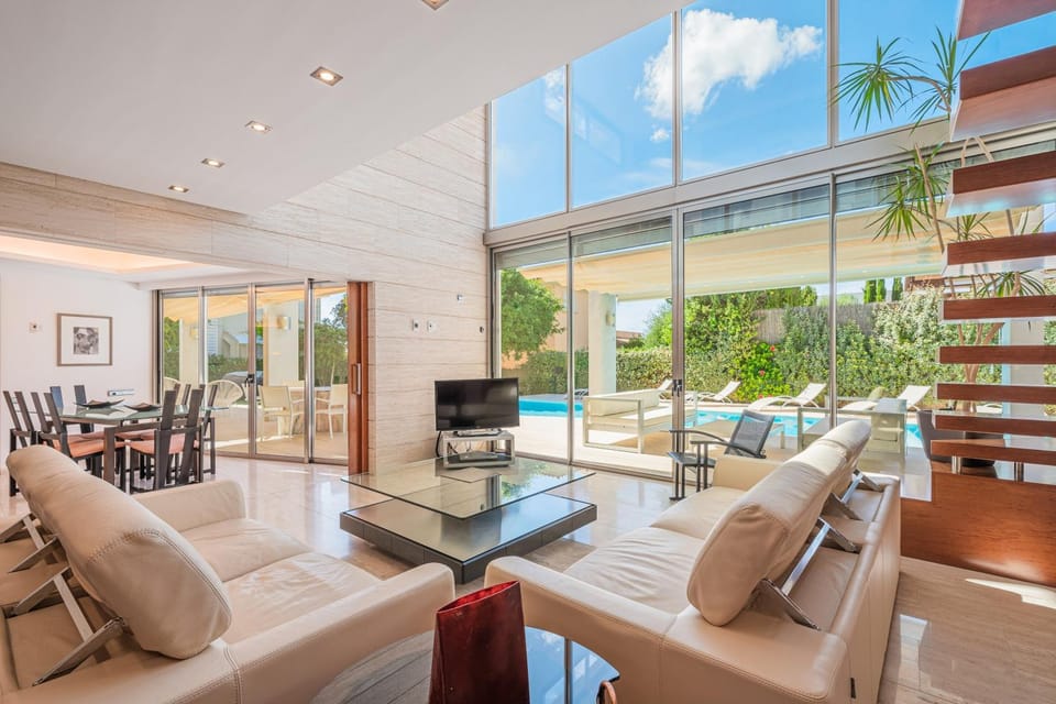 Property building, Living room