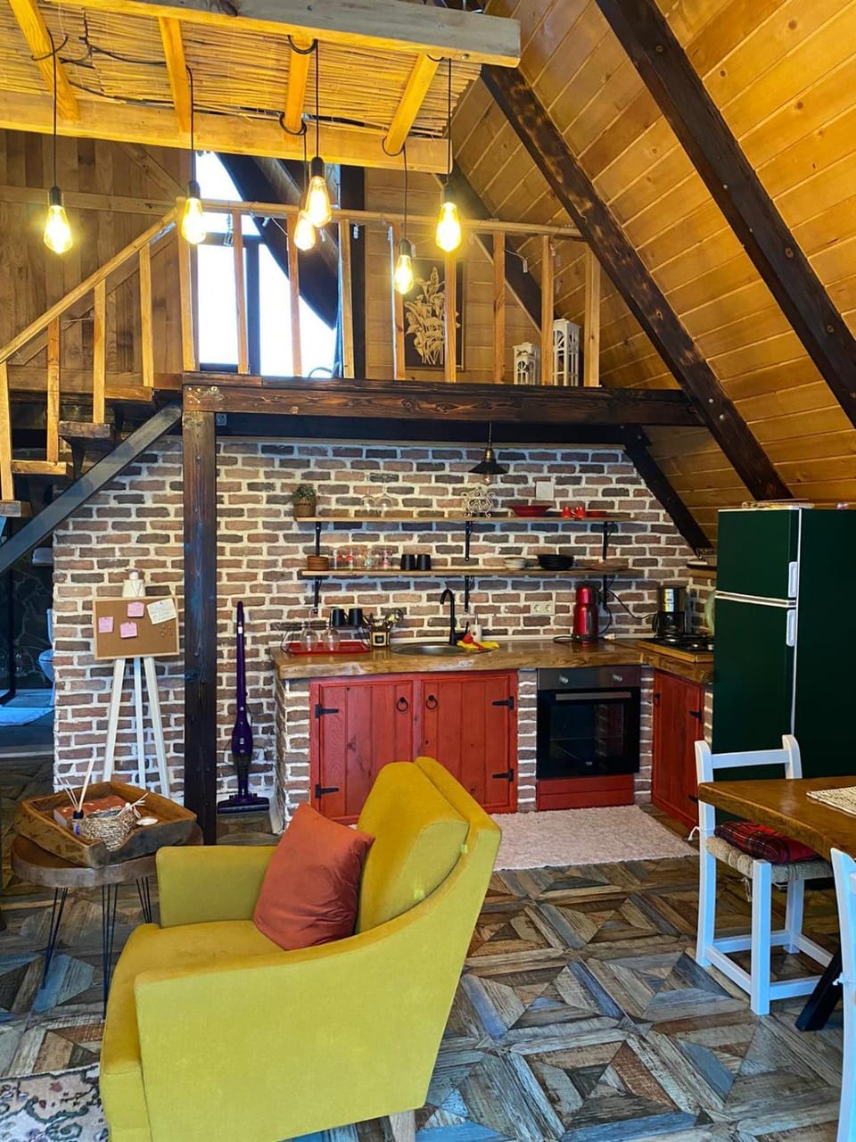 Kitchen or kitchenette, Living room, Seating area, flat iron