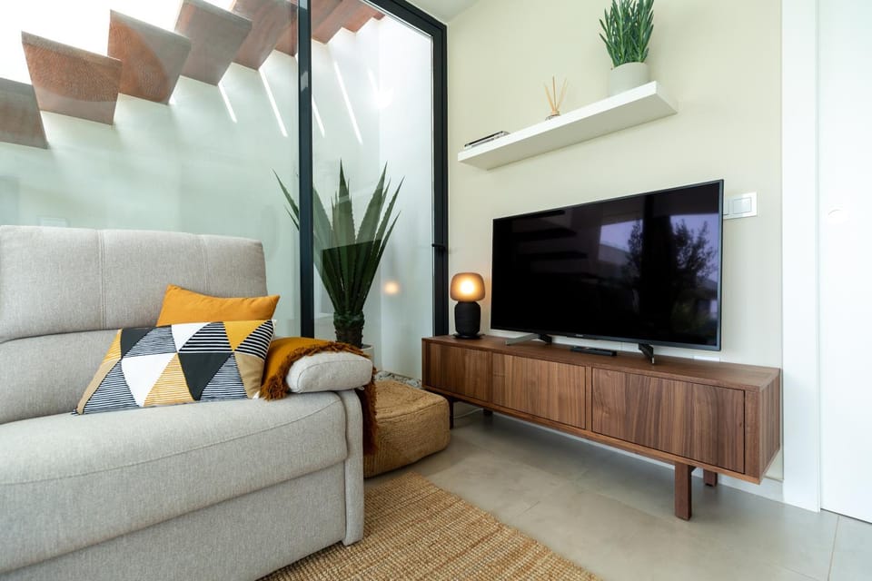 TV and multimedia, Living room, Seating area