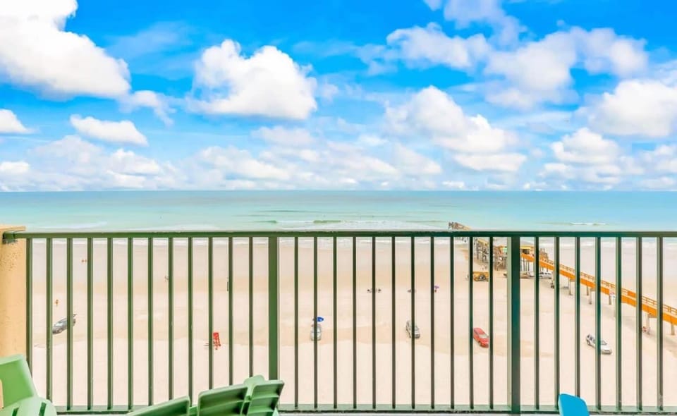 The Ocean Front Starfish Suite by Brightwild Apartment in Daytona Beach Shores