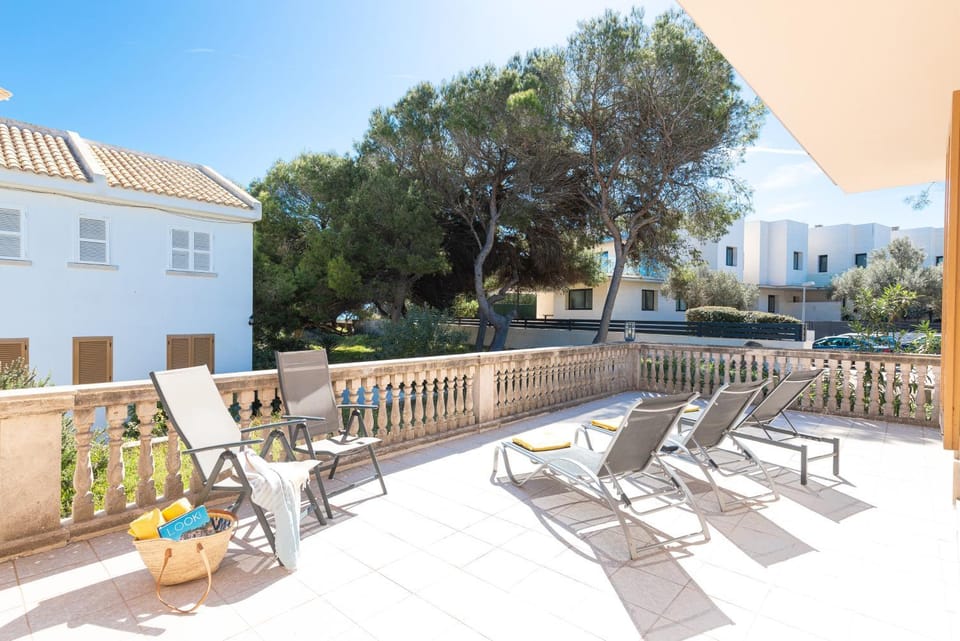 Villa CANTA, Muro Beach, Alcudia Villa in Pla de Mallorca