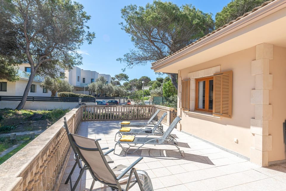 Villa CANTA, Muro Beach, Alcudia Villa in Pla de Mallorca